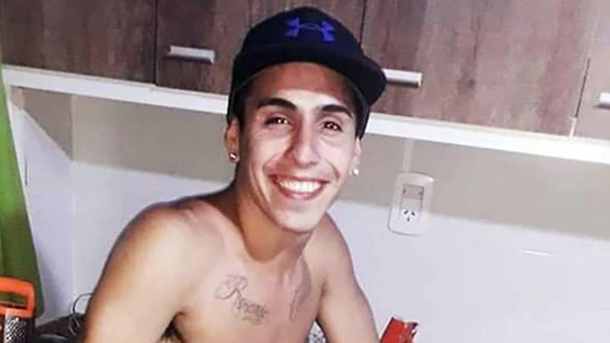 La autopsia de Carlos "Bocacha" Orellano, que tenía 24 años, detectó golpes pero no fue concluyente sobre si serían la causa de su muerte..