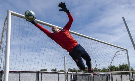 Sebastián Sosa evoluciona de su lesión y podría reaparecer ante Central Córdoba por la Copa de la Liga Profesional. Sebastián Sosa evoluciona de su lesión y podría reaparecer ante Central Córdoba por la Copa de la Liga Profesional.