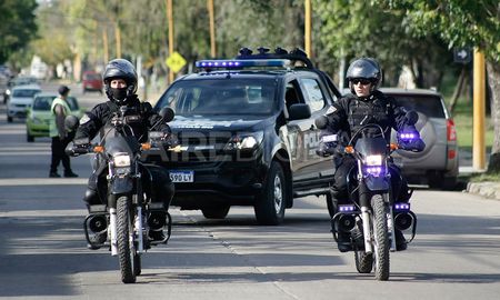 La Policía de Santa Fe tiene nuevos cambios en direcciones generales, oficinas y unidades regionales. La Policía de Santa Fe tiene nuevos cambios en direcciones generales, oficinas y unidades regionales.