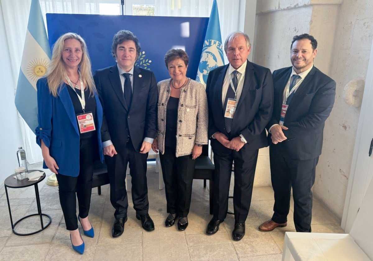El país intenta pagar parte de la deuda del Tesoro al Banco Central y afrontar los vencimientos con el FMI. El país intenta pagar parte de la deuda del Tesoro al Banco Central y afrontar los vencimientos con el FMI.