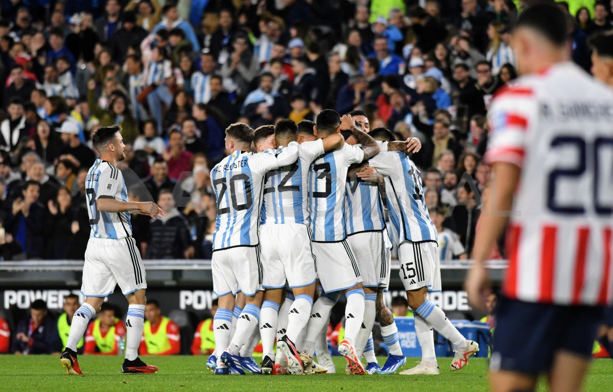 Argentina vs. Paraguay, el penúltimo partido del año de la Scaloneta. Argentina vs. Paraguay, el penúltimo partido del año de la Scaloneta.