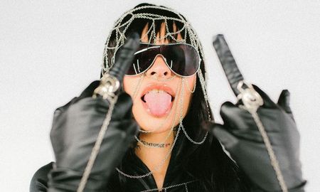 La Jefa del Trap, estrenó esta tarde en las plataformas su nuevo álbum titulado Nena Trampa. La Jefa del Trap, estrenó esta tarde en las plataformas su nuevo álbum titulado Nena Trampa.
