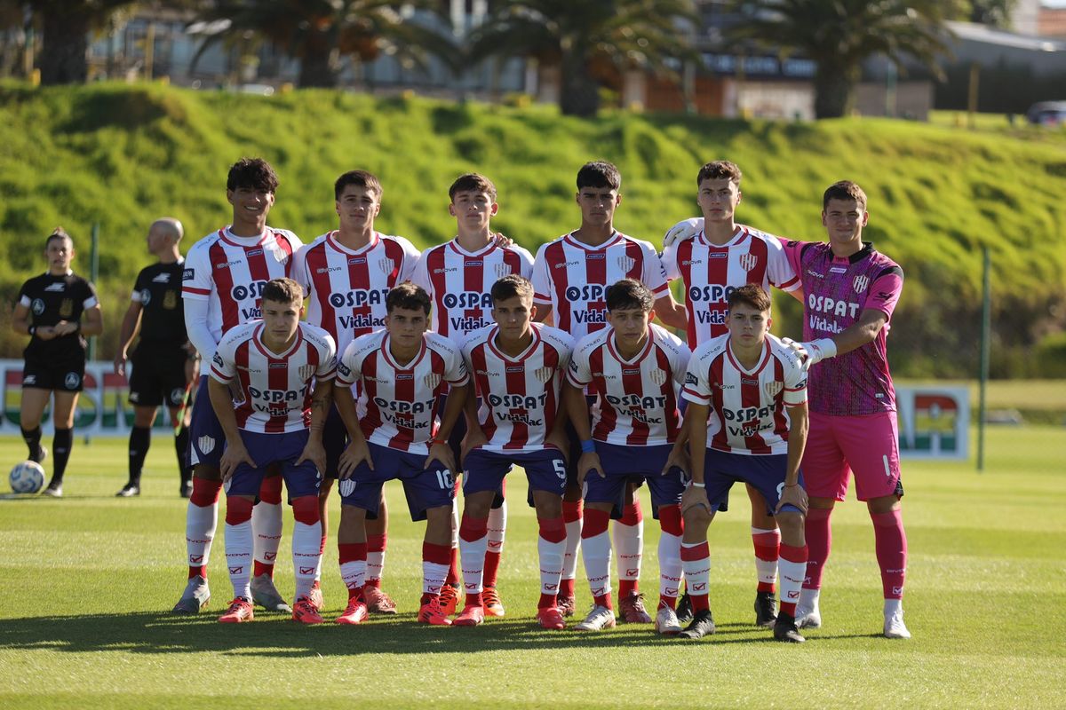 La Reserva de Unión venció 2 a 0 a Aldosivi en Mar del Plata. La Reserva de Unión venció 2 a 0 a Aldosivi en Mar del Plata.