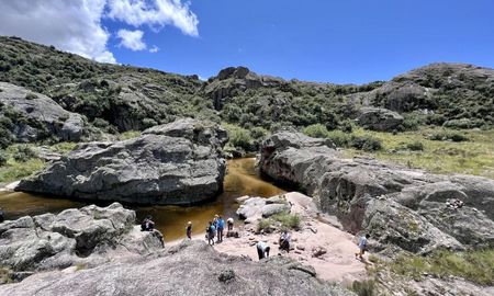 El río Yuspe, escondidas en las sierras de Córdoba, combina pozones de agua cristalina y paisajes únicos. El río Yuspe, escondidas en las sierras de Córdoba, combina pozones de agua cristalina y paisajes únicos.