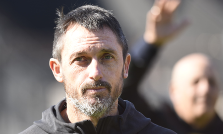 Martín Minella volverá a dirigir la Reserva de Colón tras la llegada de Ezequiel Medrán. Martín Minella volverá a dirigir la Reserva de Colón tras la llegada de Ezequiel Medrán.