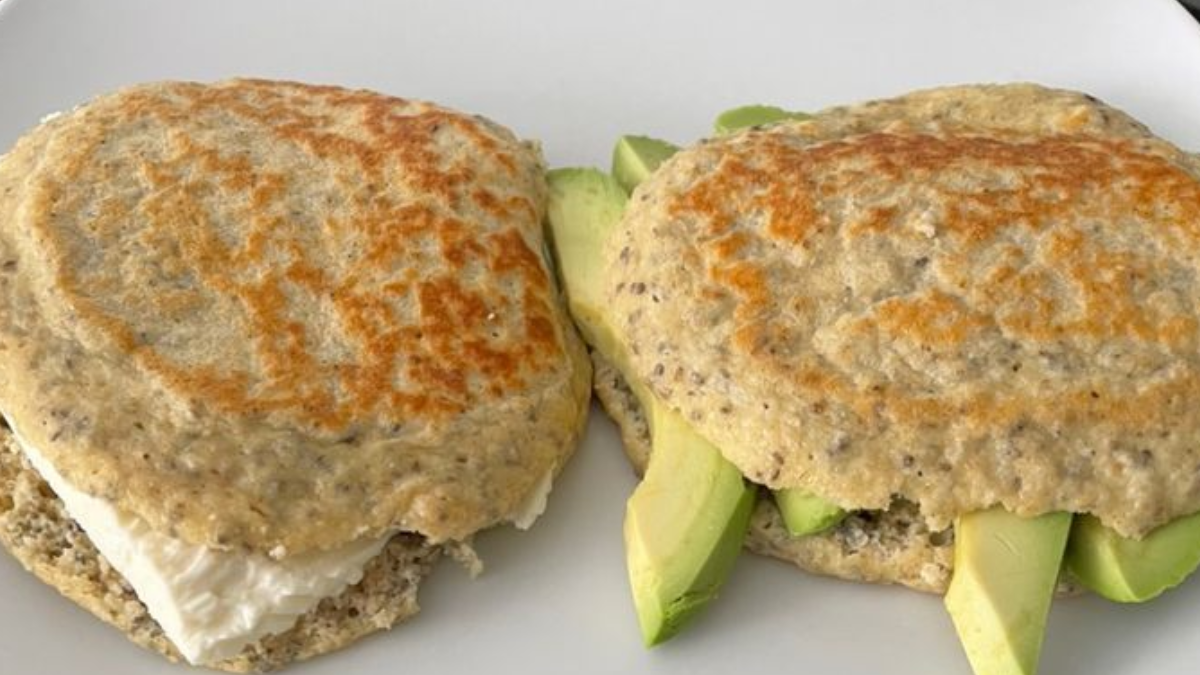 Receta de pan de avena y yogur en sartén. Receta de pan de avena y yogur en sartén.