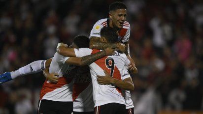 El Club Atlético River Plate buscará la clasificación ante Deportivo  Laferrere en la Copa Argentina