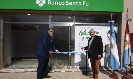El Banco Santa Fe inauguró la sucursal de Monte Vera. El Banco Santa Fe inauguró la sucursal de Monte Vera.