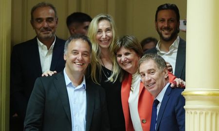 Aire de Santa Fe | Karina Milei Adorni Santilli Bullrich Senado Reforma Laboral 2