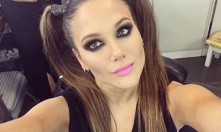 la impactante foto sexy de barbie velez desnuda la impactante foto sexy de barbie velez desnuda