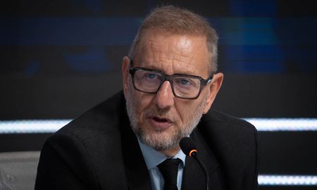 El proyecto de ley fuerzas policiales Santa Fe impulsado por el diputado justicialista Marcos Corach busca crear un ámbito institucional de diálogo para discutir salarios y condiciones laborales. El proyecto de ley fuerzas policiales Santa Fe impulsado por el diputado justicialista Marcos Corach busca crear un ámbito institucional de diálogo para discutir salarios y condiciones laborales.