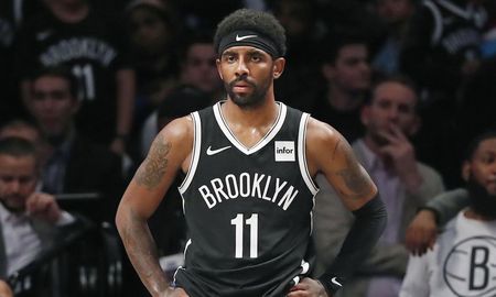 Kyrie Irving, figura de los Brooklyn Nets, anunció que donará poco más de medio millón de dólares para que las mujeres de la WNBA puedan cobrar. Kyrie Irving, figura de los Brooklyn Nets, anunció que donará poco más de medio millón de dólares para que las mujeres de la WNBA puedan cobrar.