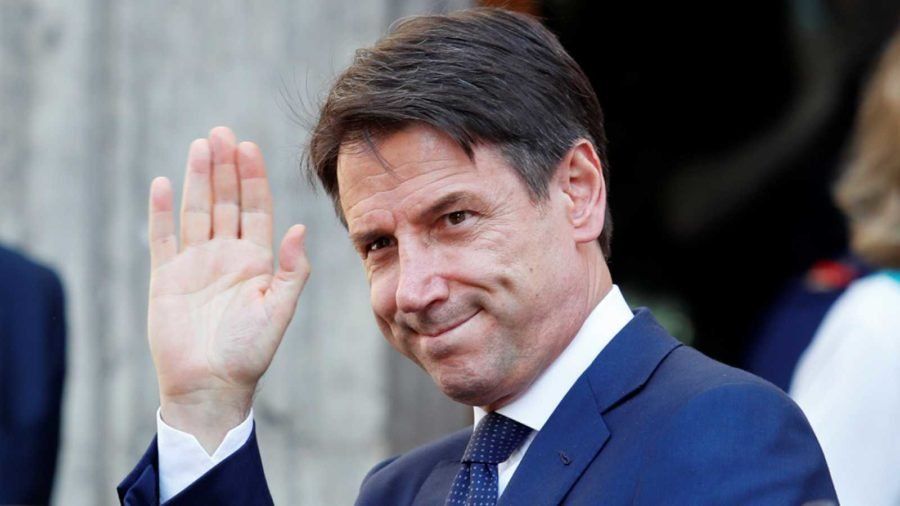 Giuseppe Conte juró como primer ministro en Italia y se esperan gestos hacia la unidad de Europa