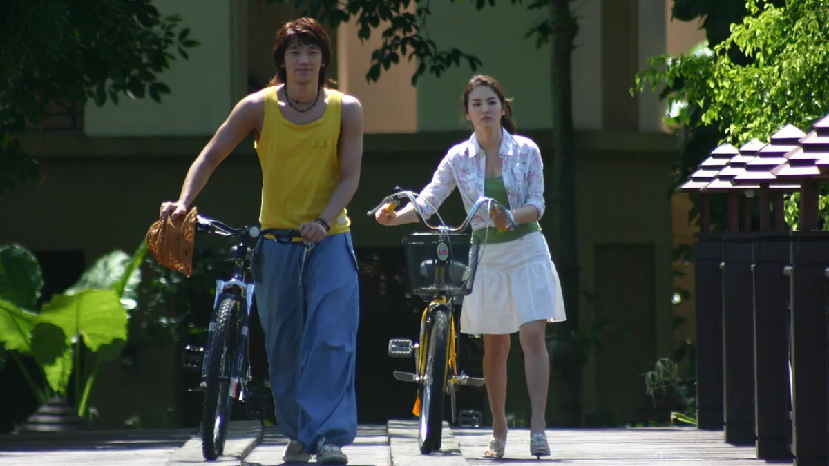 "Full House", la serie coreana de 2004 protagonizada por Song Hye Kyo y Rain que está en Netflix. "Full House", la serie coreana de 2004 protagonizada por Song Hye Kyo y Rain que está en Netflix.