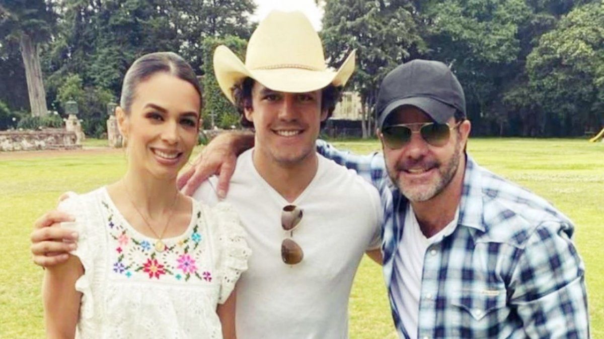 El intérprete señaló que respeta mucho la seguridad pública del país y que jamás usaría un arma para defensa personal. &nbsp;