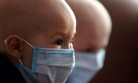 Una ley que obliga a las obras sociales y prepagas a dar una cobertura total para la atención de niños, niñas y adolescentes con cáncer y al Estado Nacional a dar una asistencia a económica a las familias. Una ley que obliga a las obras sociales y prepagas a dar una cobertura total para la atención de niños, niñas y adolescentes con cáncer y al Estado Nacional a dar una asistencia a económica a las familias.