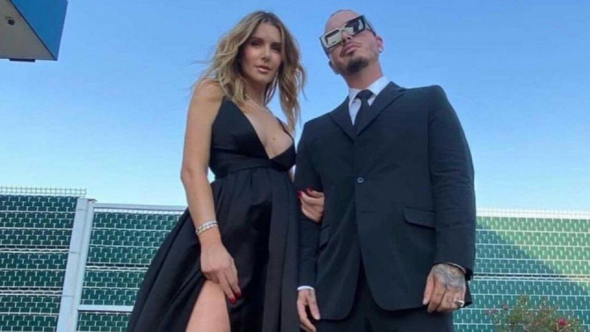 J. Balvin fue criticado por comentar una foto de su pareja Valentina Ferrer en bikini: Qué tóxico.