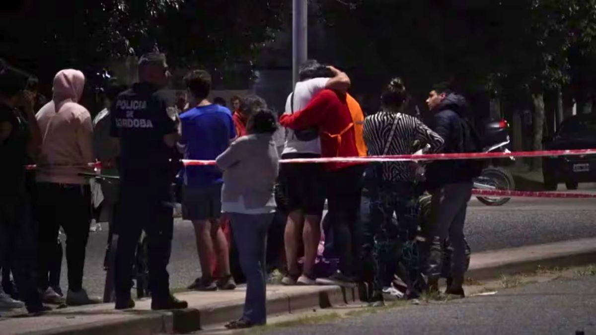 Investigan las causas del accidente en una motocicleta. Investigan las causas del accidente en una motocicleta.