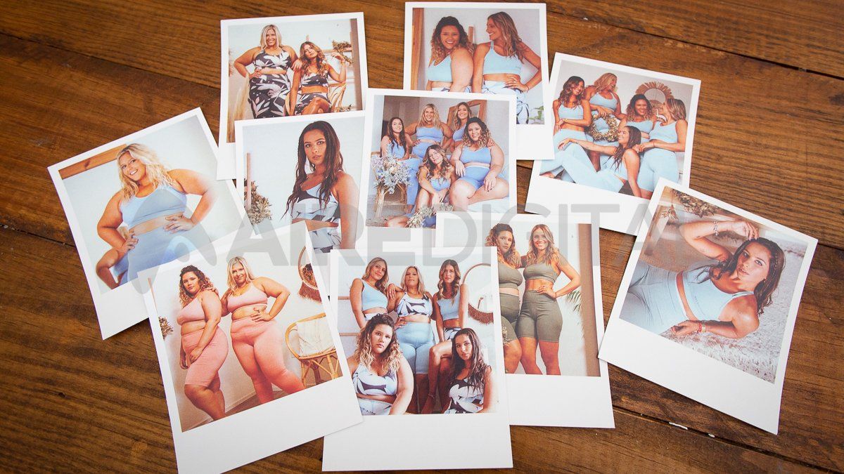 Las fotos Polaroid de la última producción de fotos.