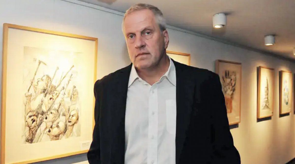 El ministro Jaime Perczyk aseguró que la ampliación del horario de clases se hará respetando todos los derechos laborales de los trabajadores.