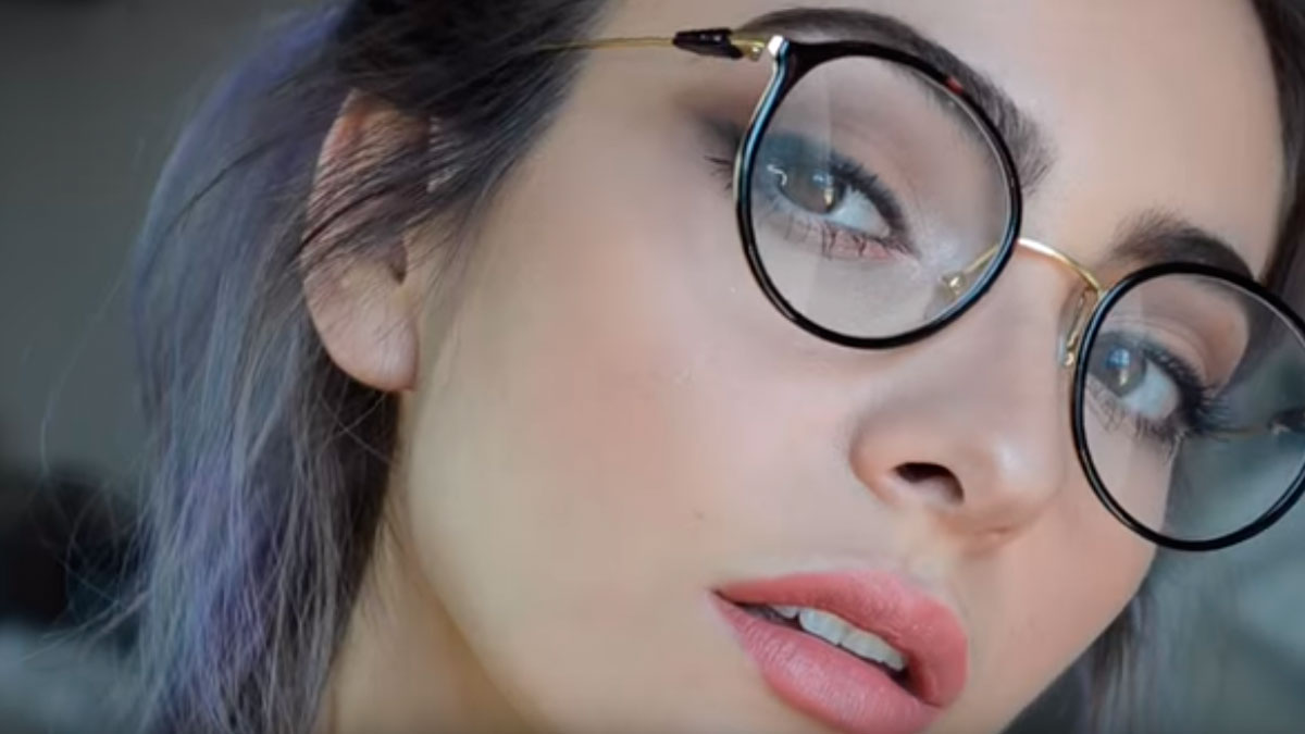 Maquillaje con lentes