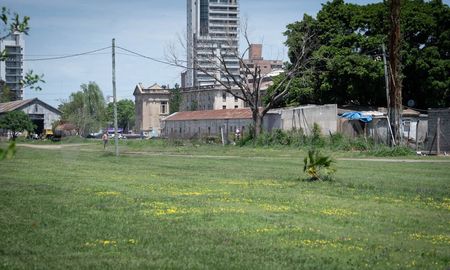 Continúa el debate por el futuro de los terrenos anexos a la Estación Belgrano en Santa Fe. Continúa el debate por el futuro de los terrenos anexos a la Estación Belgrano en Santa Fe.