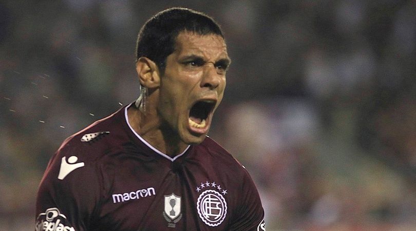 Confirmado: José Sand vuelve a Lanús