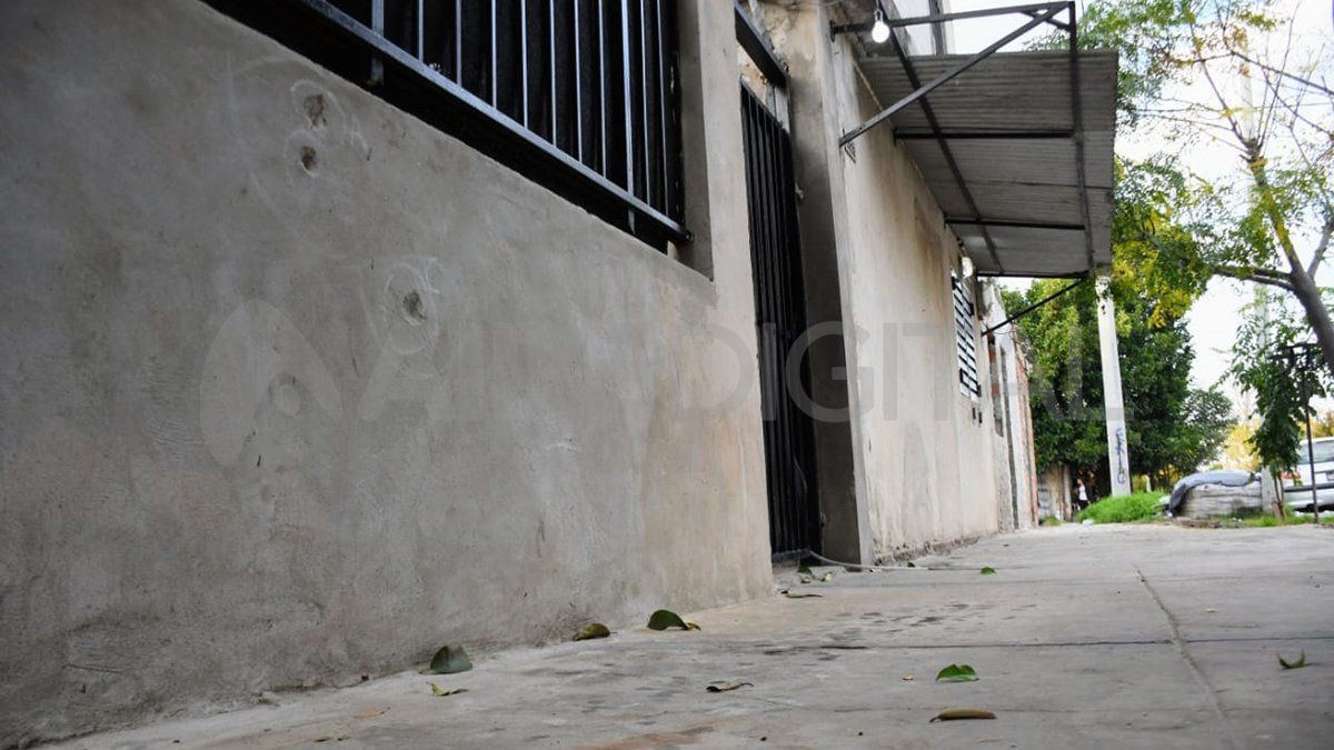 El hecho se registró el jueves a la noche, alrededor de las 23.30, en la calle Unión al 2800 del barrio La Cerámica, ubicado en la zona norte de Rosario.