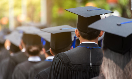 La respuesta viral de un papá que no asistirá a la graduación de su hija porque coincide con el partido de Argentina-México La respuesta viral de un papá que no asistirá a la graduación de su hija porque coincide con el partido de Argentina-México