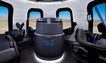la subasta de un asiento de cohete para un vuelo espacial supero los 2,6 millones de dolares la subasta de un asiento de cohete para un vuelo espacial supero los 2,6 millones de dolares