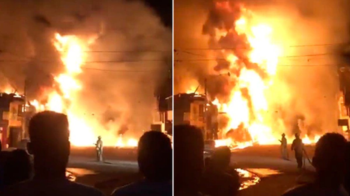 Unas veinte viviendas en los alrededores también se incendiaron tras la explosión