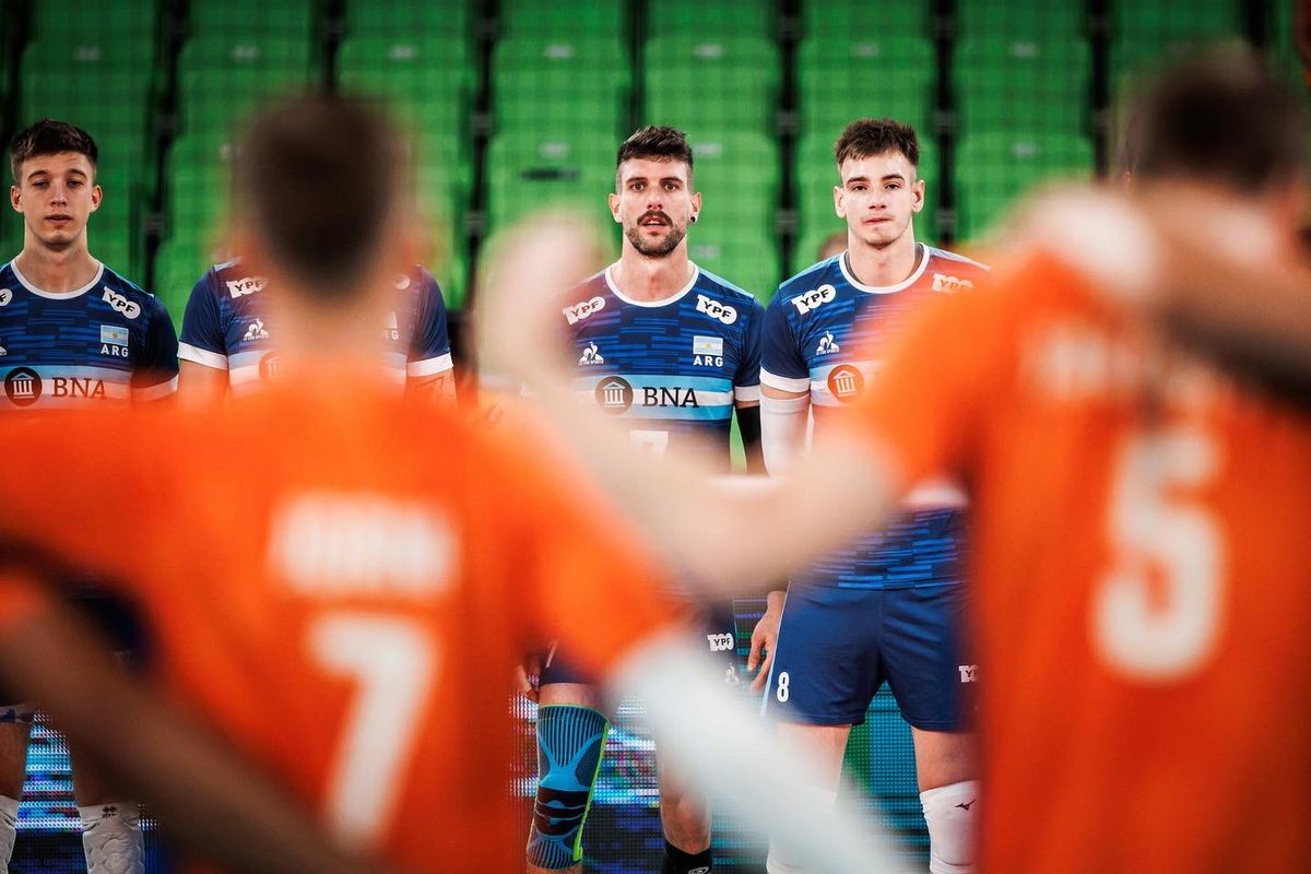 La Selección de vóley perdió ante Países Bajos y complicó sus chances de avanzar de ronda en el Mundial Polonia-Eslovenia.