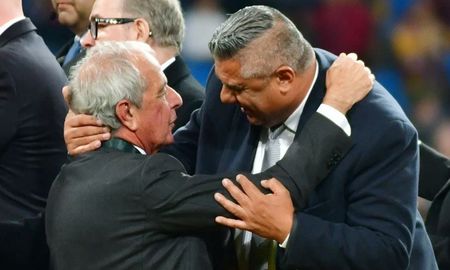 tapia y donofrio se reunieron para rubricar el final de la superliga tapia y donofrio se reunieron para rubricar el final de la superliga