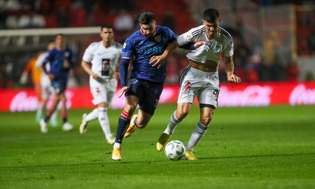 union no pudo con deportivo riestra y dejo pasar la chance de treparse a la punta union no pudo con deportivo riestra y dejo pasar la chance de treparse a la punta