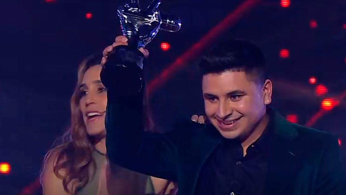 Francisco Benítez se consagró ganador de La Voz Argentina 2021.
