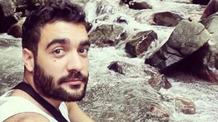 Salió a buscar el auto para irse de vacaciones con su novia pero no volvió