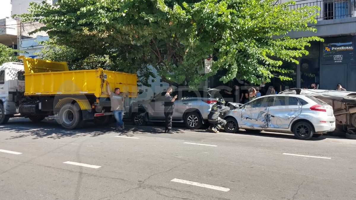 El accidente ocurrió este mediodía en la zona de la Recoleta.
