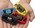 la arriesgada jugada de sega: lanzara la game gear micro, con un tamano que dificultara su funcionamiento la arriesgada jugada de sega: lanzara la game gear micro, con un tamano que dificultara su funcionamiento