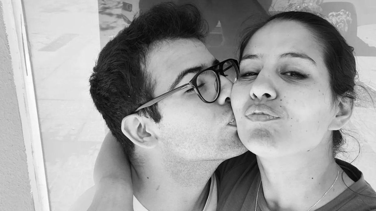 Cecilia Strzyzowski y César Sena.