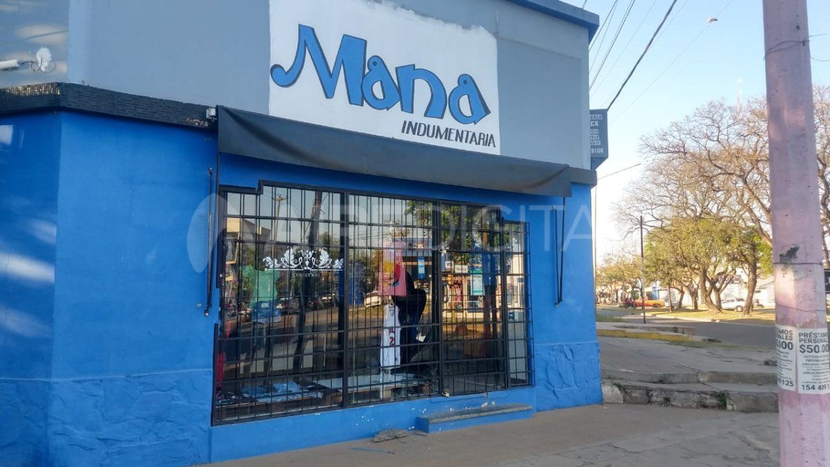 Raid delictivo en Aristóbulo: robaron en tres negocios a metros de la policía comunitaria