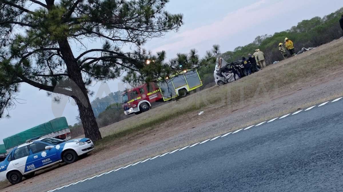 El accidente se produjo sentido al sur de la provincia de Santa Fe entre Coronda y Arocena.