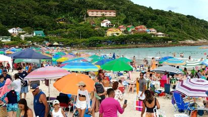 Precios en Brasil 2025: cuánto cuesta ir a los supermercados, bares y las bebidas en la playa