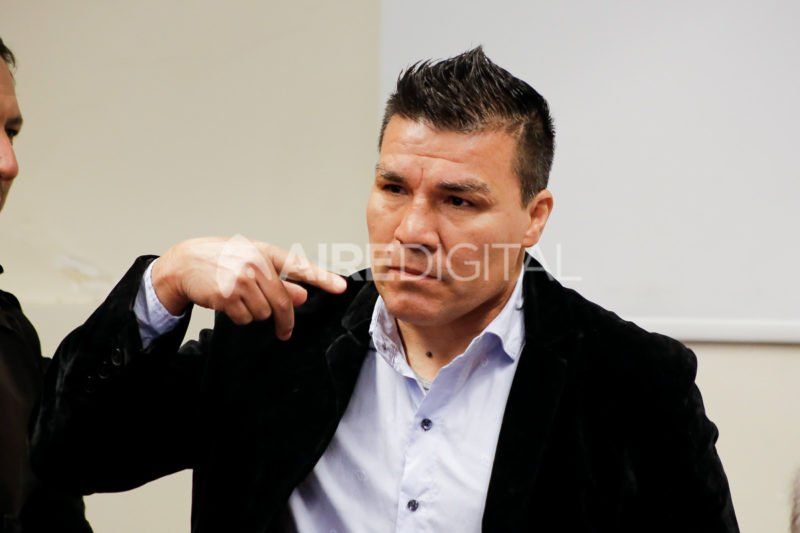 A puertas cerradas y con un “fuck you” a la prensa, así arrancó el juicio a Baldomir