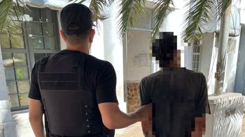 Trabajadores que supervisaban la obra del Puente Carretero denunciaron que los insultaron y apedrearon