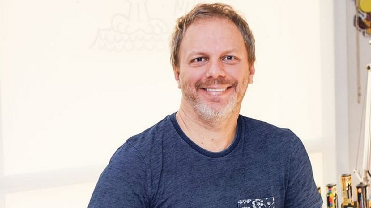 El repudiable comentario machista de Nik sobre los botines de De Paul dedicados a Tini Stoessel