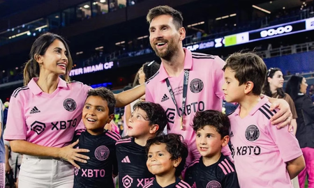 La familia Messi tras el campeonato de Inter Miami en la Leagues Cup 2023.
