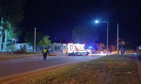 El accidente ocurrió durante la madrugada del lunes en una esquina de Villa Ocampo. El accidente ocurrió durante la madrugada del lunes en una esquina de Villa Ocampo.
