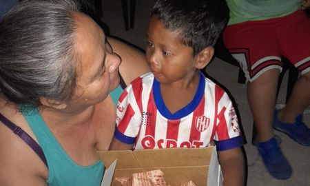 Gabriela Morel tiene 48 años y desde chiquita tuvo el deseo de ayudar al prójimo. Gabriela Morel tiene 48 años y desde chiquita tuvo el deseo de ayudar al prójimo.