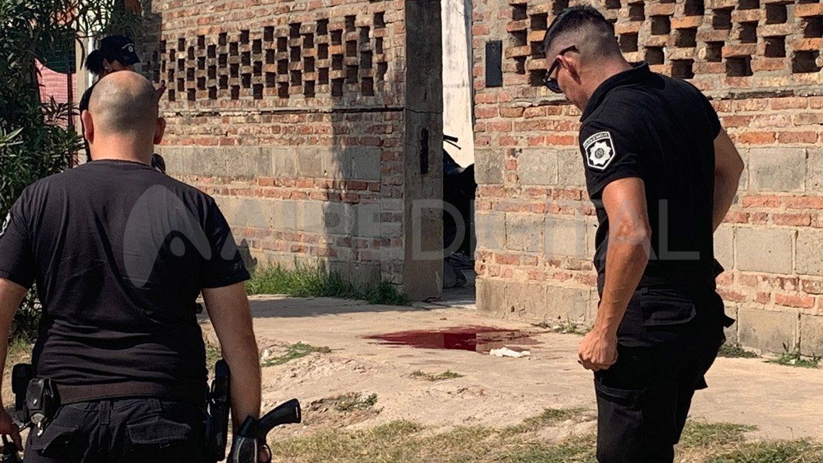 En el lugar trabajaron efectivos policiales de la subcomisaría 10° de barrio San Lorenzo.