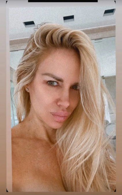 Luciana Salazar a cara lavada.